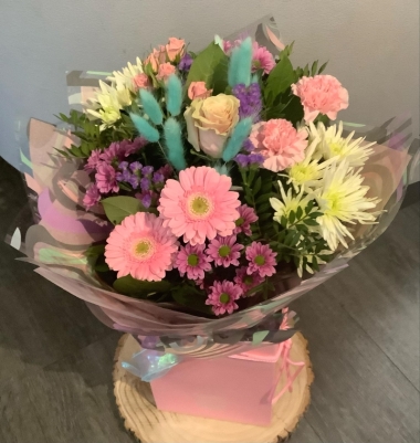 Pretty Pastels gift bag