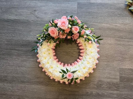 White Based Wreath