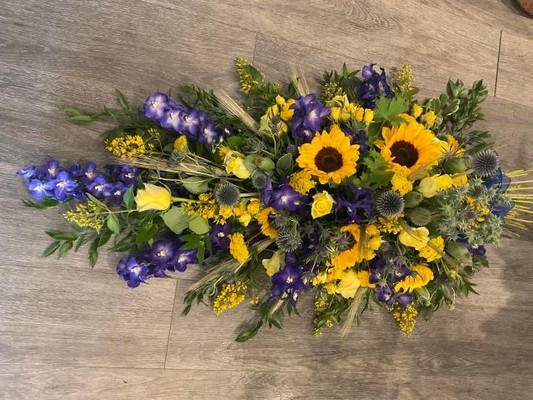 Sunflower Single ended spray